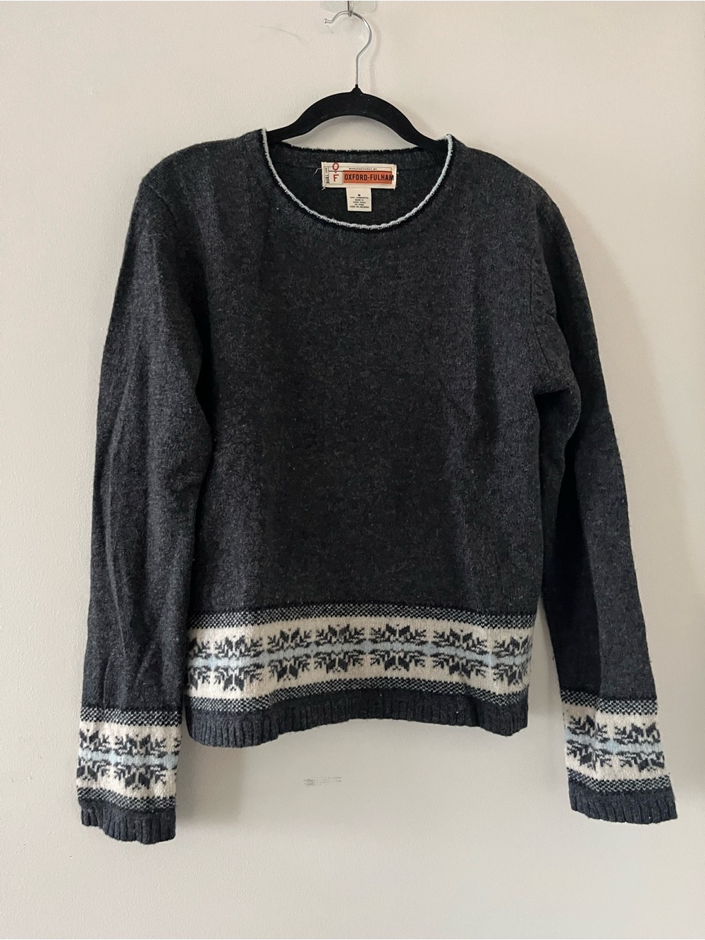 Vintage 100% Wool Gray Fair Isle Snowflake Sweater Womens Medium Cabin Ski